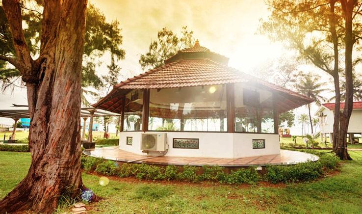 5. VGP Golden Resort